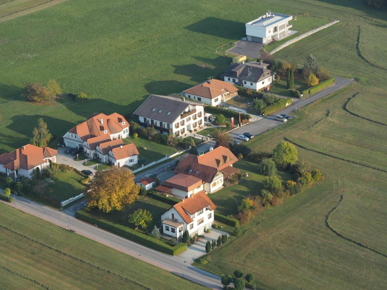 Hotel Martinihof - Bad Tatzmannsdorf Exterior foto